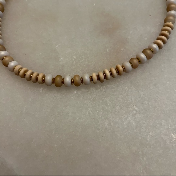 Altar’d State Wood Beaded Choker Necklace - Picture 2 of 3